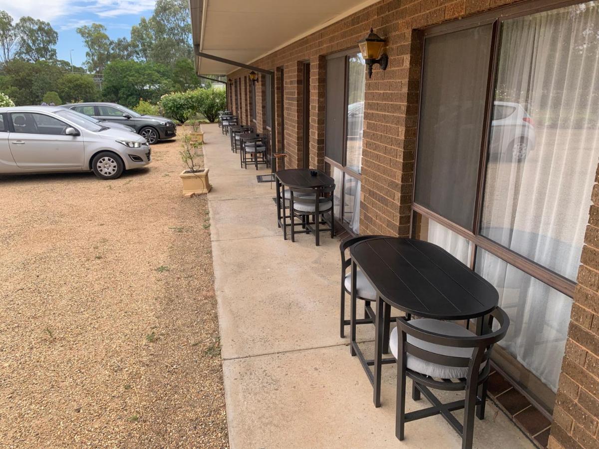 Newell Motor Inn Narrandera Eksteriør bilde