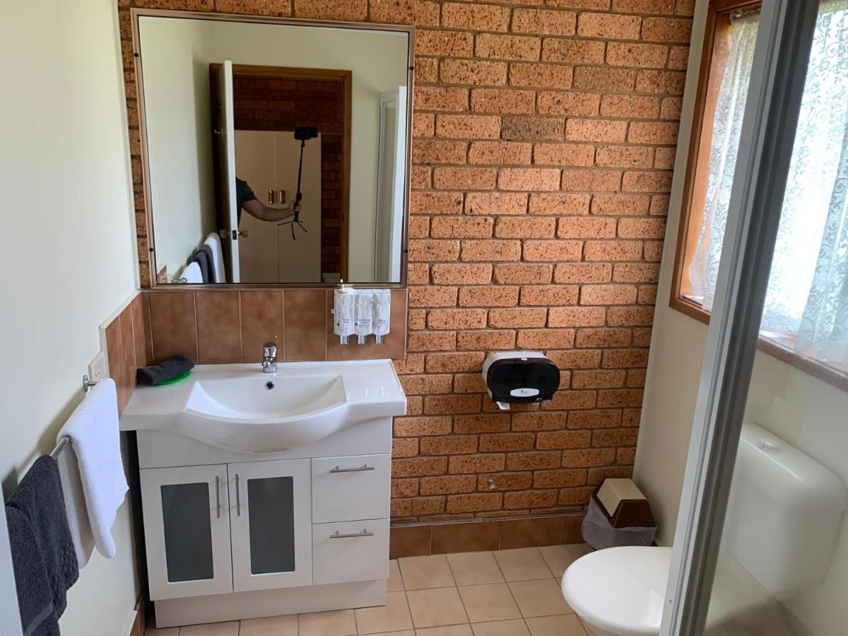 Newell Motor Inn Narrandera Eksteriør bilde
